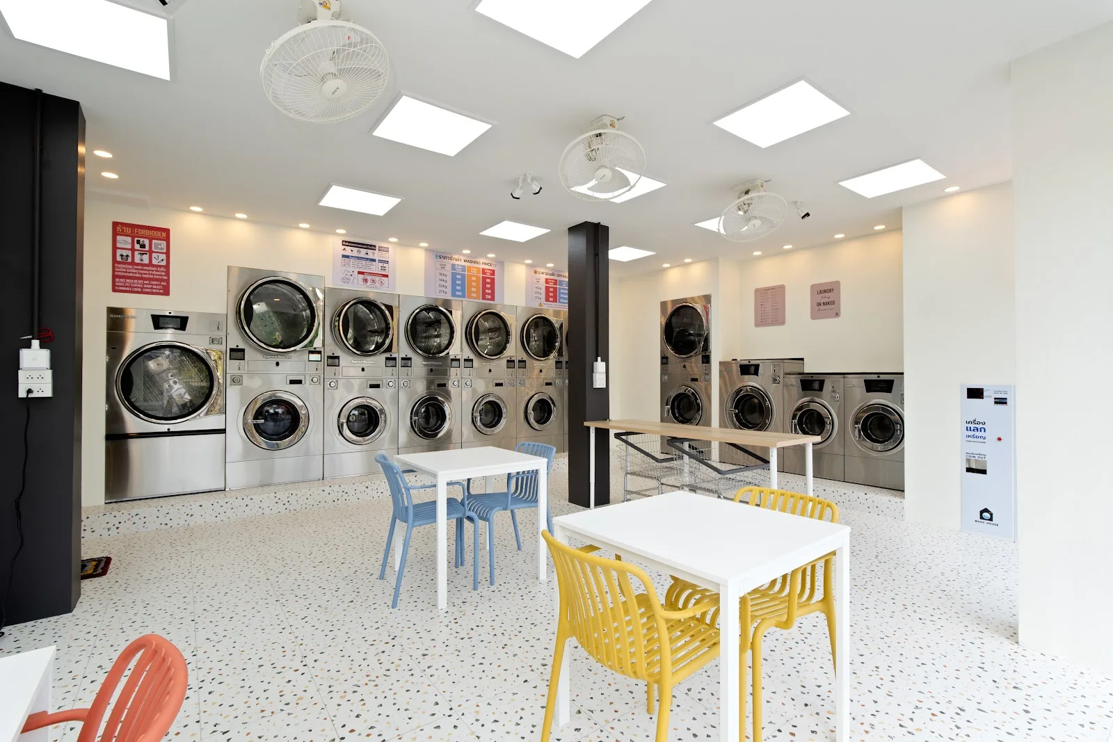 ภาพจริงของ Wash House Sukhumvit Laundry ย่านพร้อมพงษ์ จาก Google Maps